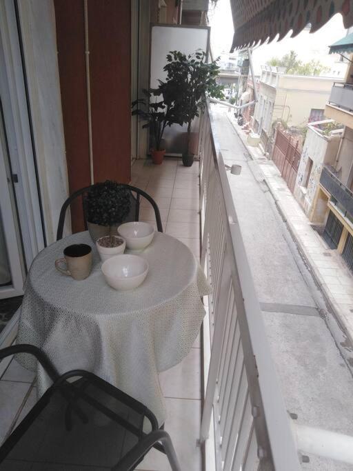 Thissio Apartment Philoxenia Атина Екстериор снимка