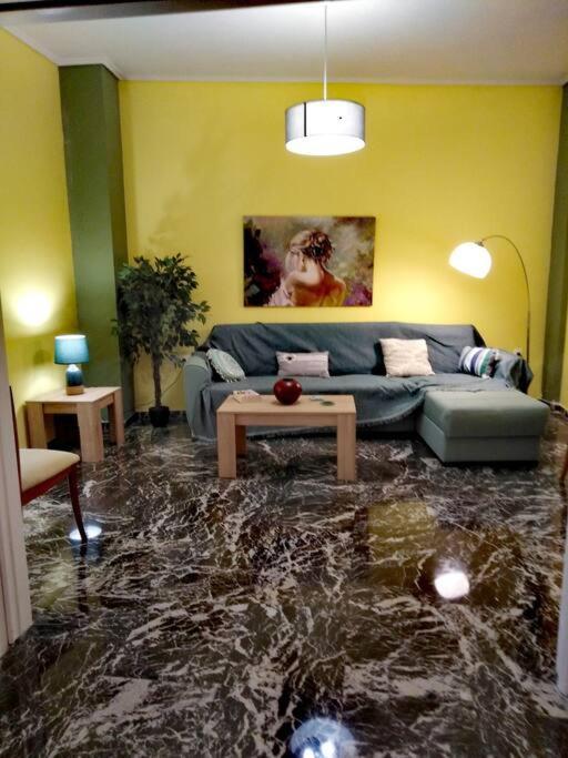 Thissio Apartment Philoxenia Атина Екстериор снимка