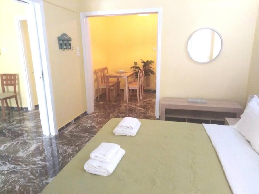 Thissio Apartment Philoxenia Атина Екстериор снимка