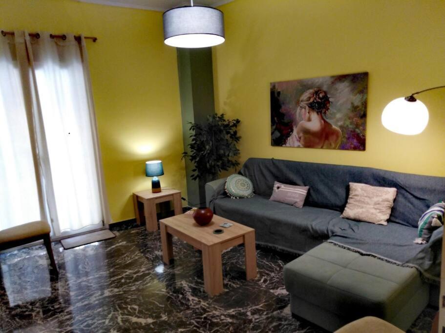 Thissio Apartment Philoxenia Атина Екстериор снимка