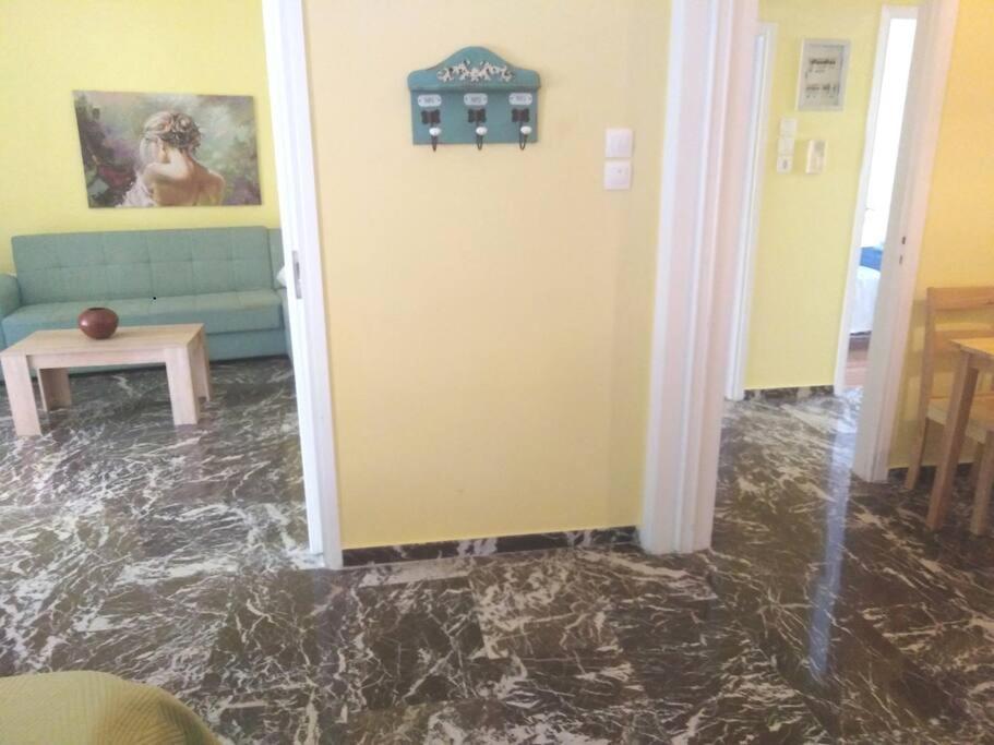 Thissio Apartment Philoxenia Атина Екстериор снимка
