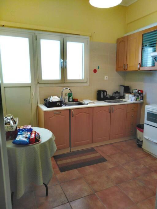Thissio Apartment Philoxenia Атина Екстериор снимка